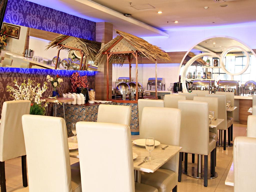 Rio City Hotel Palembang Exterior photo